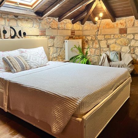 Hostal Boutique Stone House Psakoudia Exterior foto
